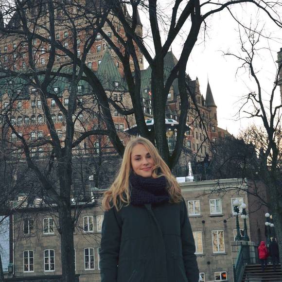 Meet your Posher, Audrey - Picture 1 of 1